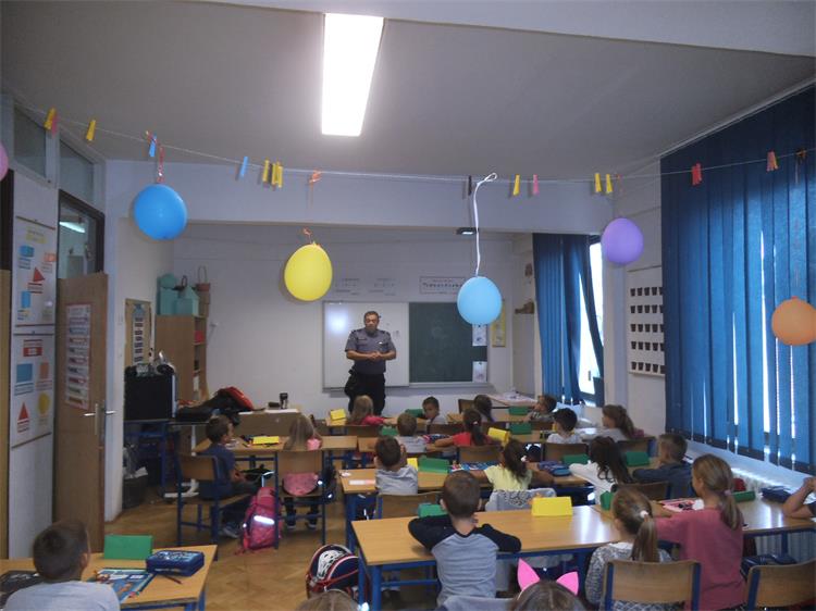 Slika /2019/EDUKACIJA U OSONOVNIM ŠKOLAMA/DSCF2585.JPG